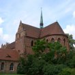 Monumentalny kościół