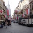 Kościół Mariacki w tle
